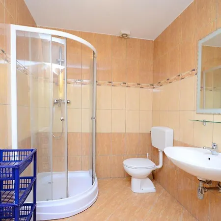 Apartment Hazim Fazana